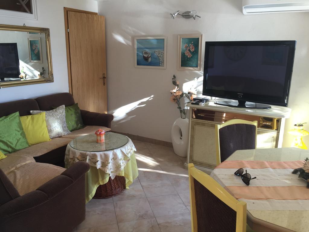 Apartment Greis Ražanj Eksteriør billede
